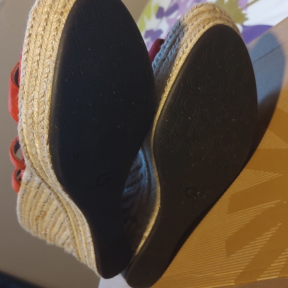 UGG Wedges - Picture 7 of 7